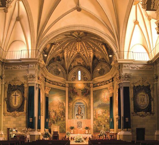 Interior de la iglesia parroquial