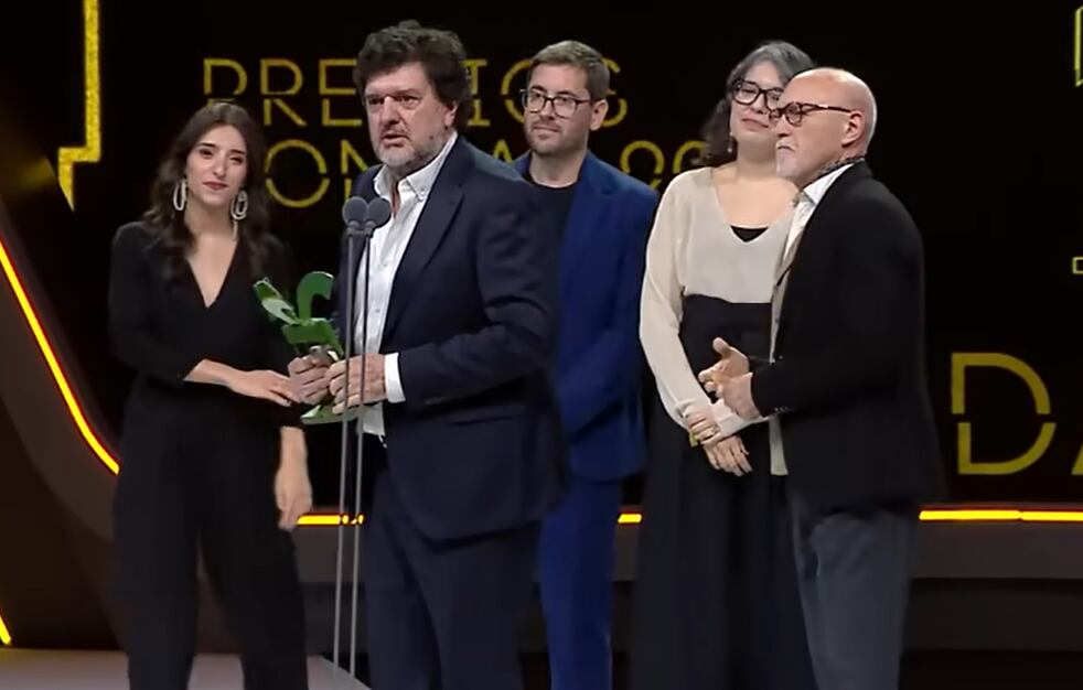 Antonio Martínez Asensio recoge junto a su equipo el Ondas a la Mejor Idea Radiofónica para &#039;Un Libro una Hora&#039;