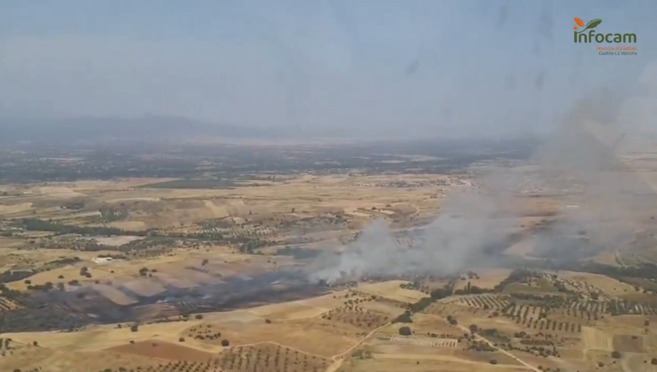El incendio de El Casar de Escalona (Toledo) a vista de pájaro