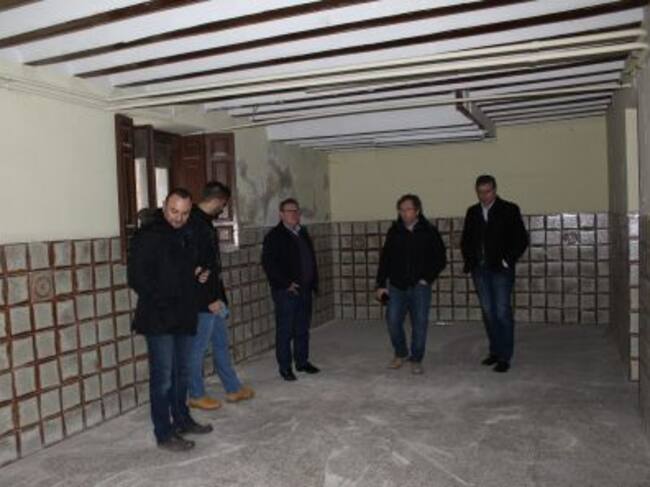 El concejal Julián Garijo durante su visita a las obras