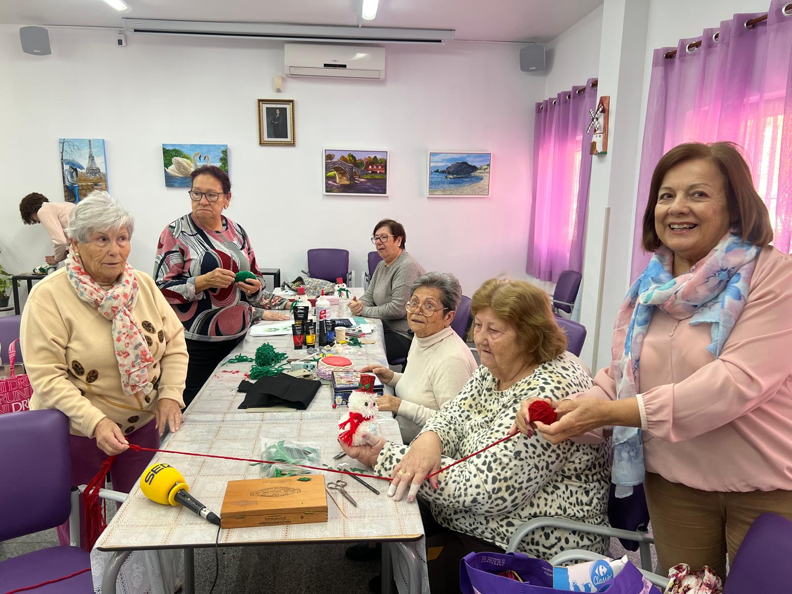 Alumbres, un pueblo que resiste entre fábricas