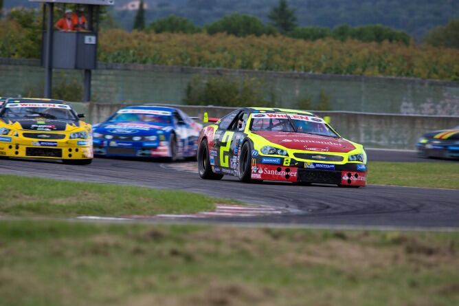 Ander Viñariño quiere rematar en Le Mans su tercera corona en la NASCAR europea