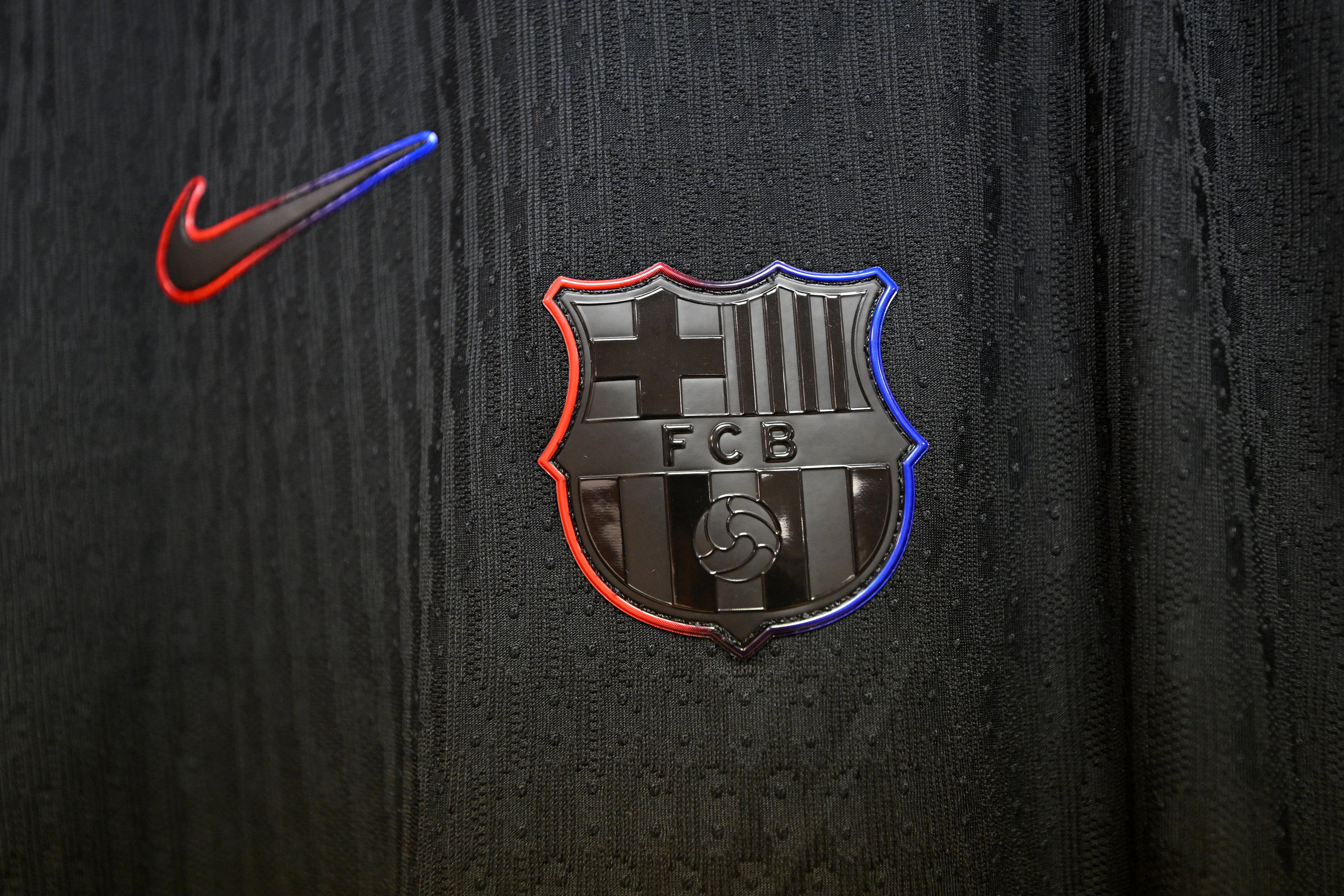 Detalles de una camiseta del Barça con Nike de la temporada 2024/25