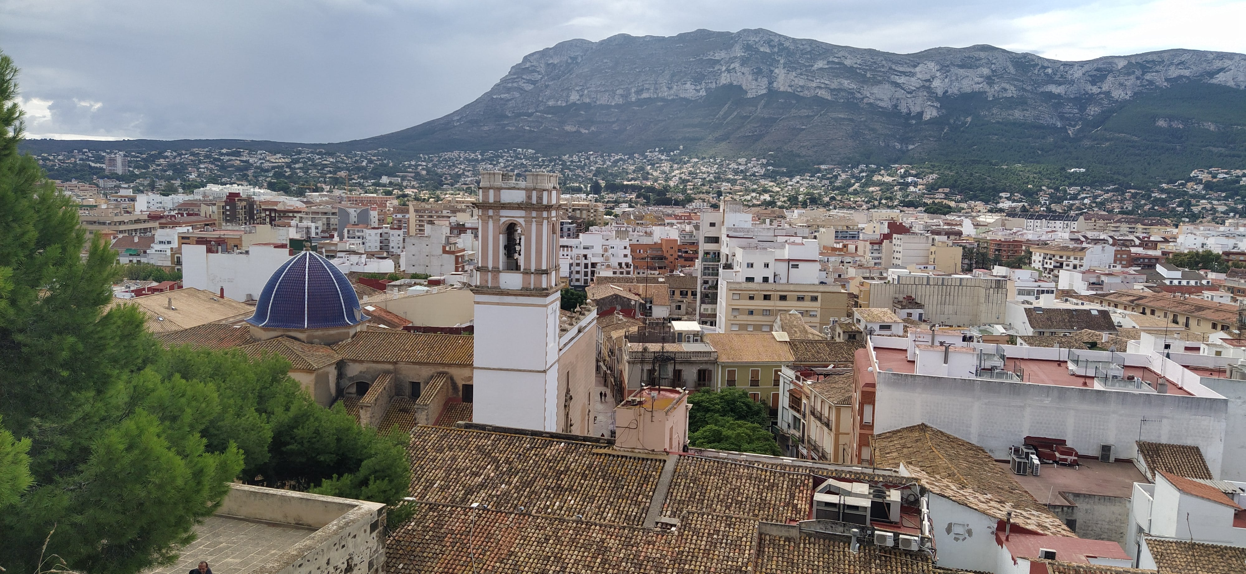 Vista de parte del término de Dénia, desde el Castillo.