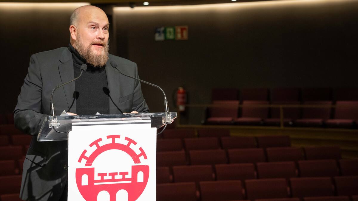 Entrevista con Lope García sobre la presentación de la programación del María Luisa