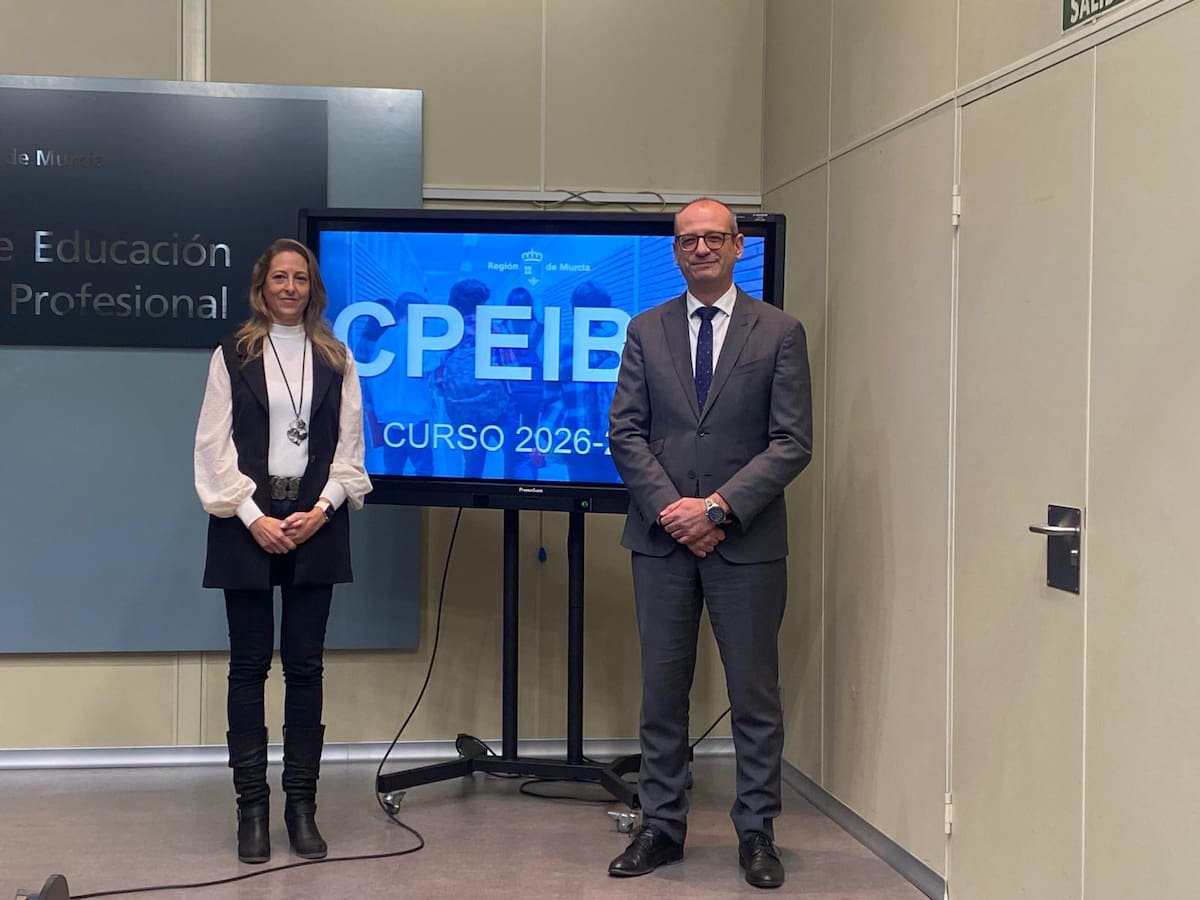 Once colegios de la Región se incorporan al 'modelo EGB' el próximo curso escolar