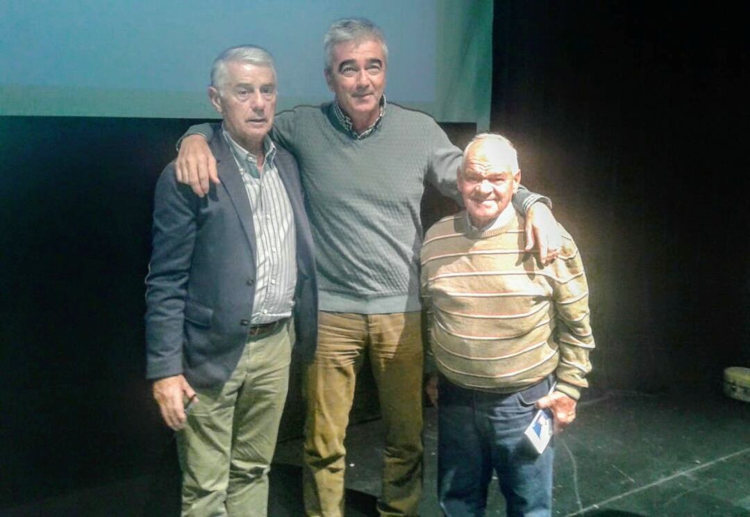 El pastor Eugenio, junto a Carles Francino