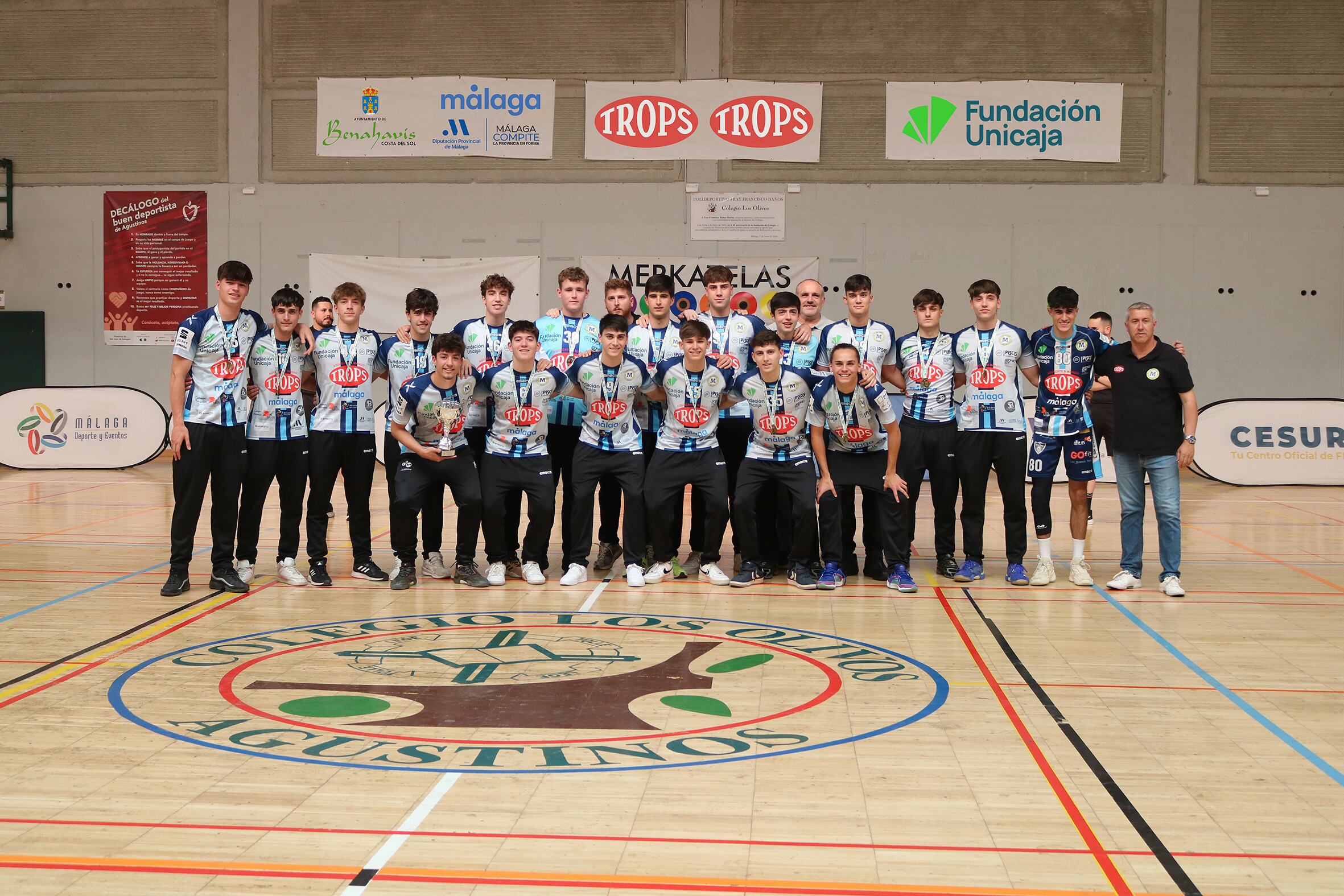 El equipo juvenil del Trops Málaga que disputarán la fase previa al Campeonato de España en el pabellón de Los Olivos de la Capital de la Costa del Sol