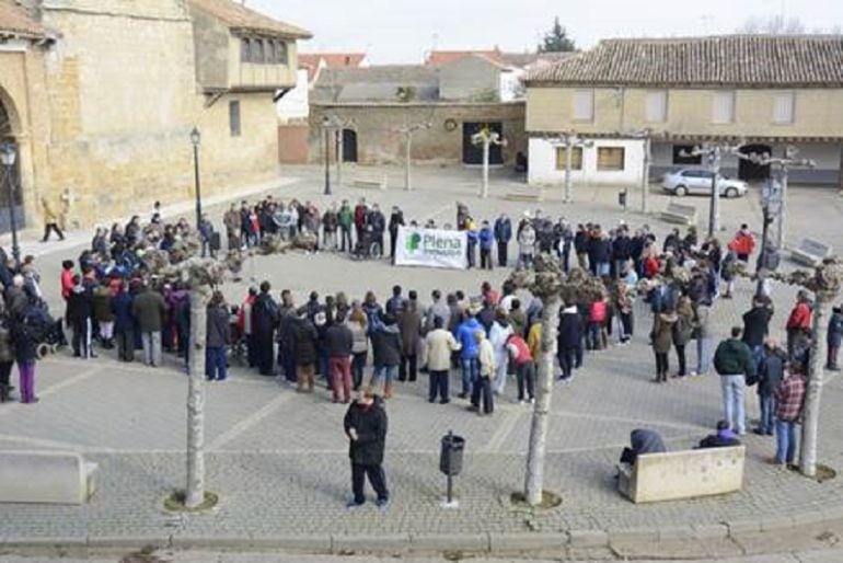 Imagen del acto por la Plena Inclusión llevado a cabo en San Cebrián de Campos. 