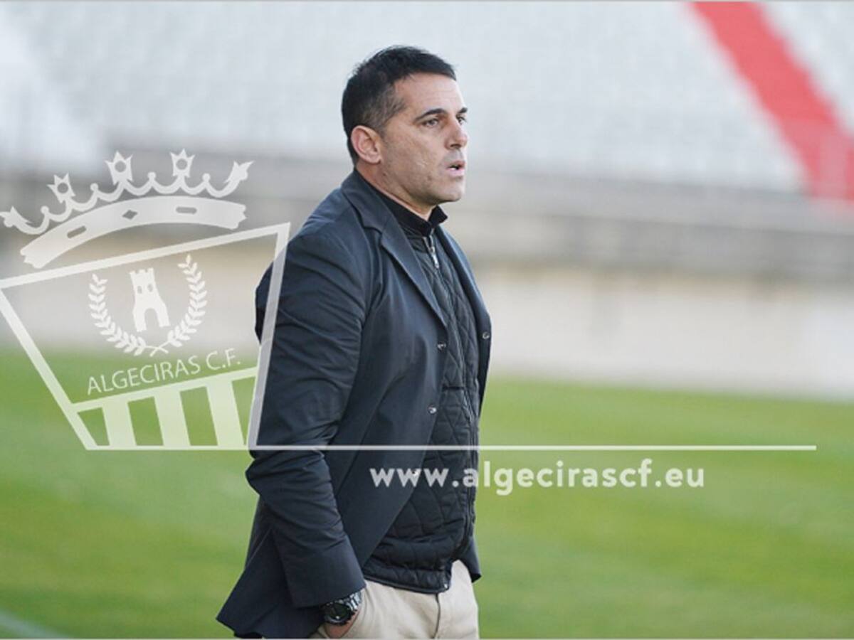 Fajardo permanecerá al frente del Algeciras CF