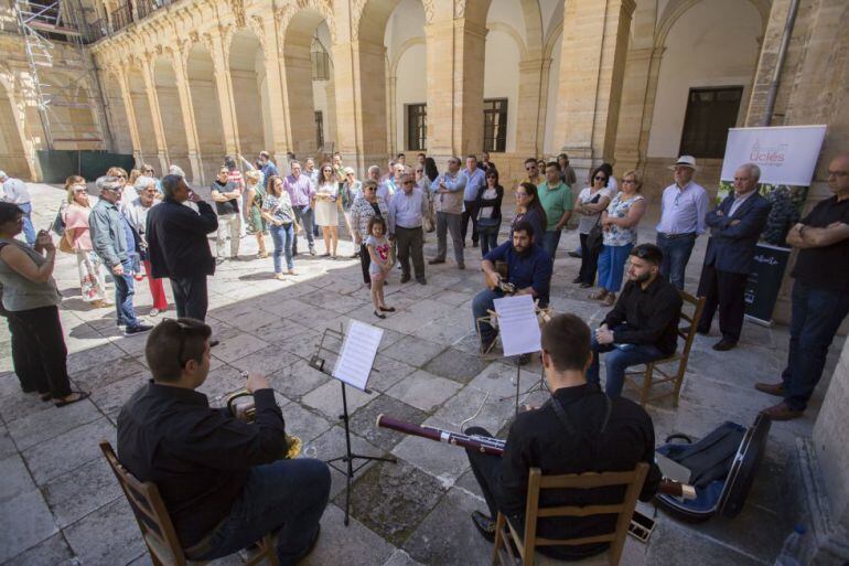 Brindis del Día Movimiento D.O. en 2017