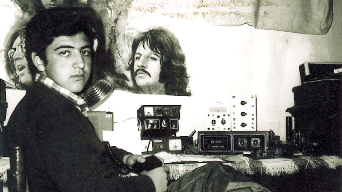 El radioaficionado José María Yagüe protagonista en la novela "El día que mi madre conoció a Katherine Hepburn"