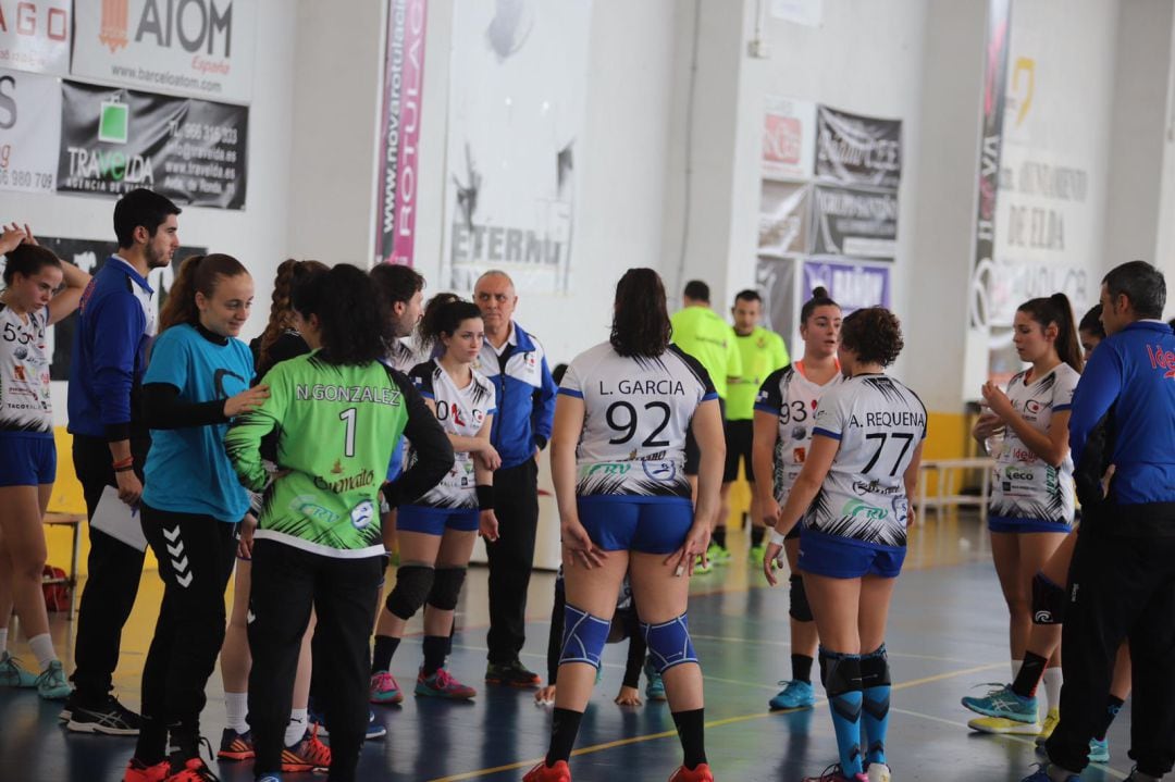 El Elda Prestigio sabe que tiene que ganar para no perder el contacto con la cabeza