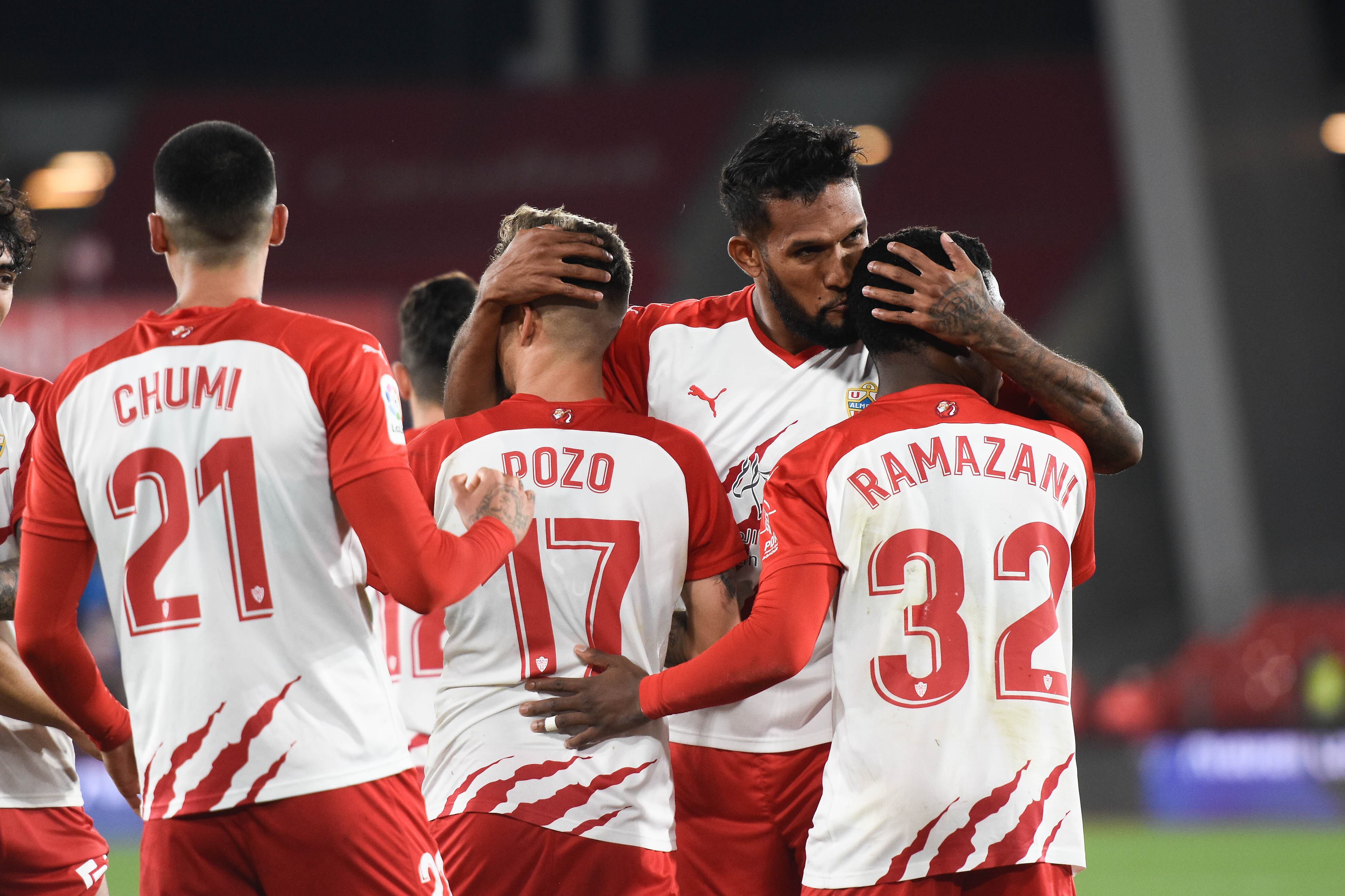 Este Almería enamora esta temporada y se merece el ascenso.