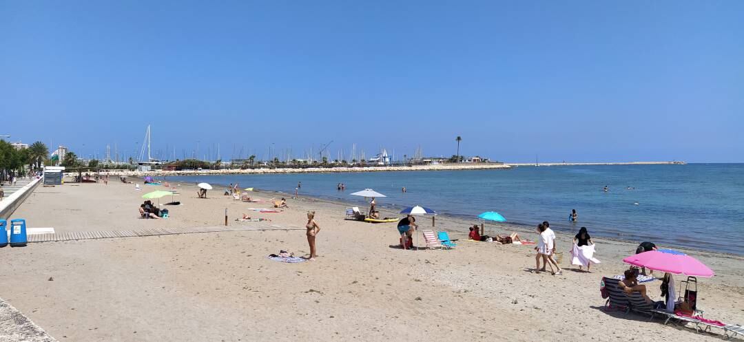 Playa de la Marineta Cassiana, en Dénia, el domingo 21 de junio, a las 12 horas.