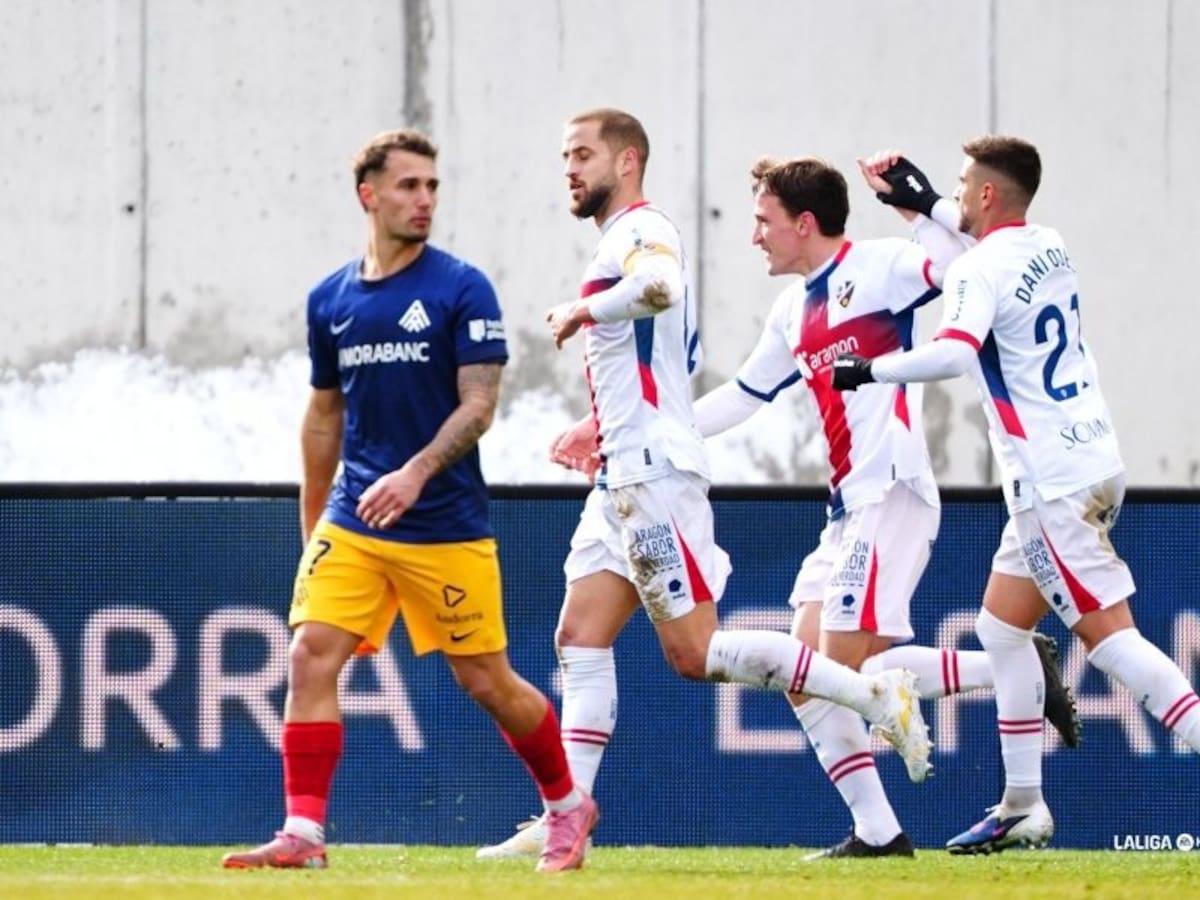 Último servicio de Kortajarena al Huesca para empatar en Andorra (1-1)