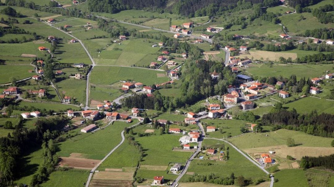 La nueva Ley del Suelo de Cantabria consagra la construcción de viviendas unifamiliares en suelo rústico