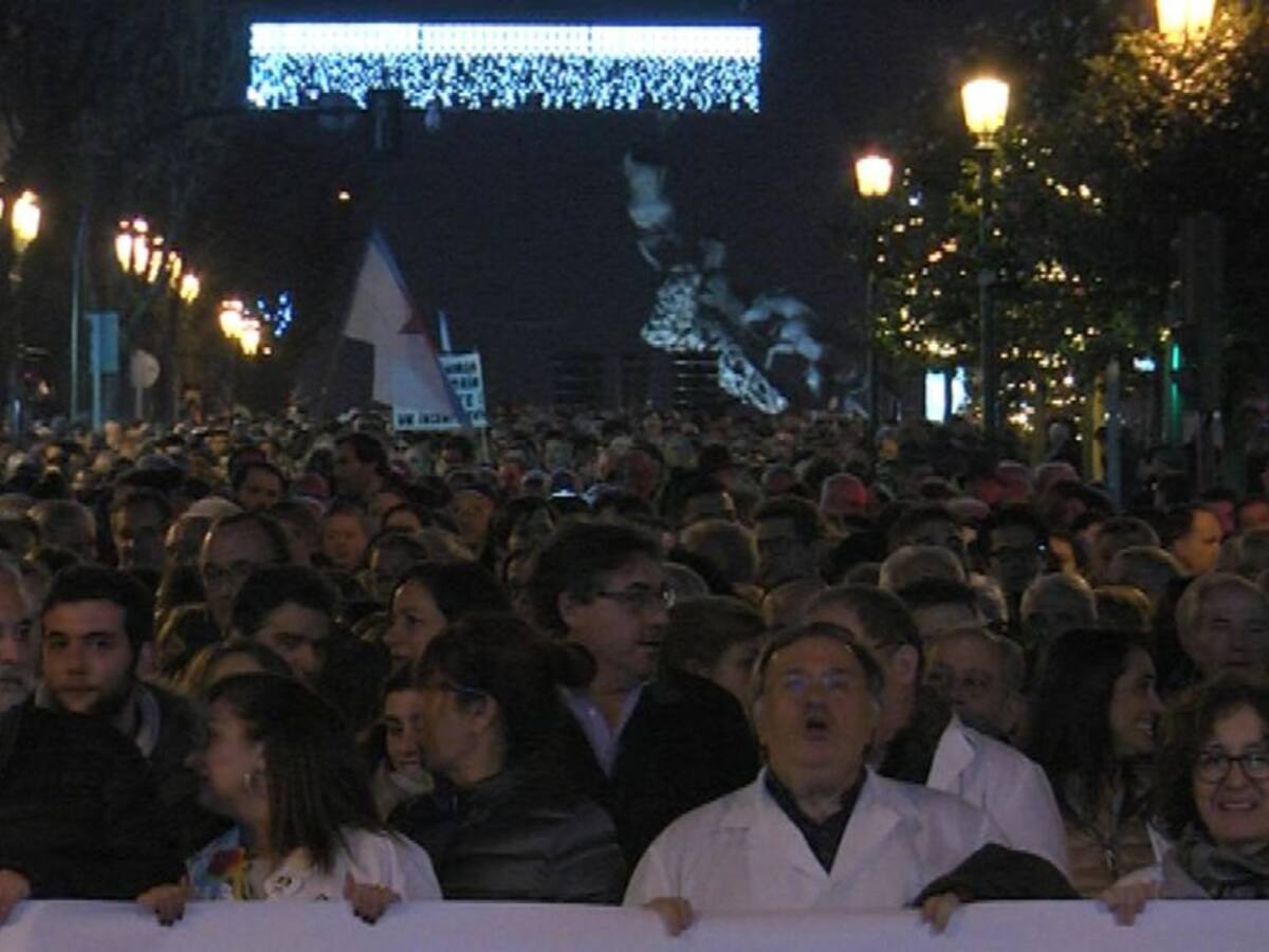 Miles de vigueses piden mejoras en la atención primaria