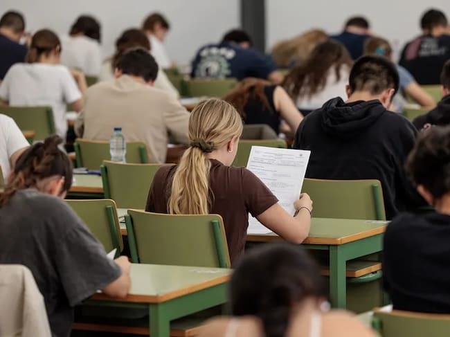 Estudiantes en una imagen de archivo