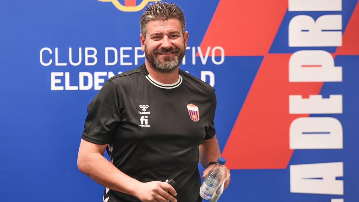 Fernando Estévez, Ent. del Eldense, antes de recibir al Real Sporting de Gijón