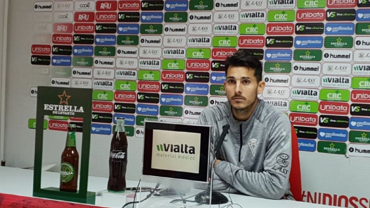 Armando Ortiz y el Real Murcia, separados por 5.000 euros