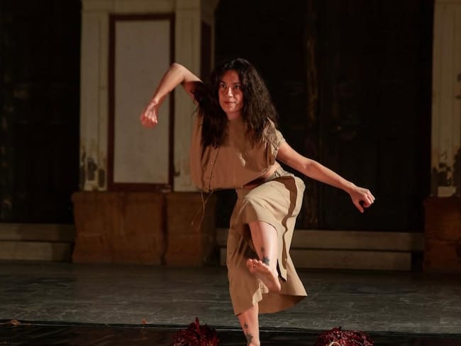 Irene Naranjo interpretando 'Jaranda'
