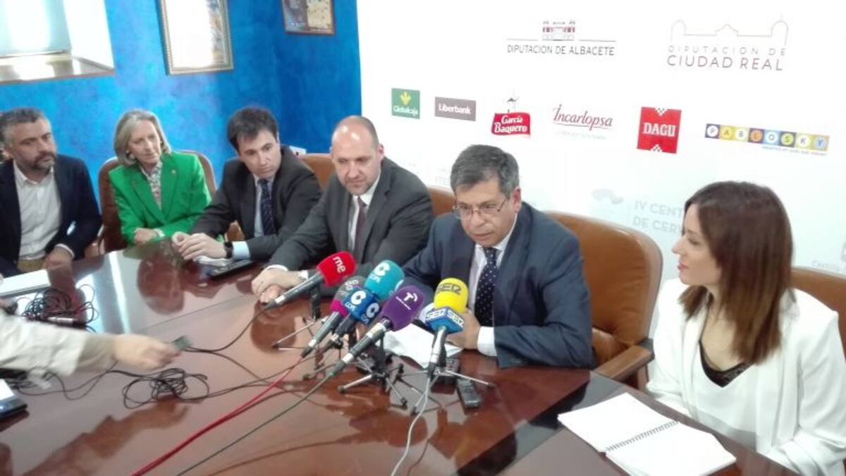 Talavera disfruta este fin de semana de un gran espectáculo de luz y sonido sobre Cervantes