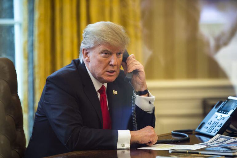 Donald Trump, durante una de las conversaciones que este fin de semana ha mantenido con varios dirigentes internacionales