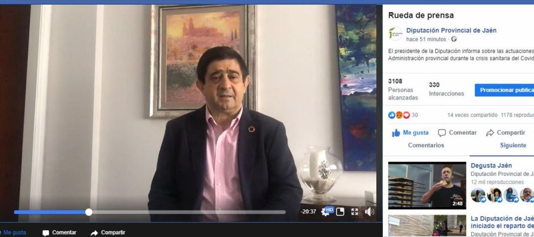 Francisco Reyes, presidente de la Diputación de Jaén, durante la rueda de prensa.