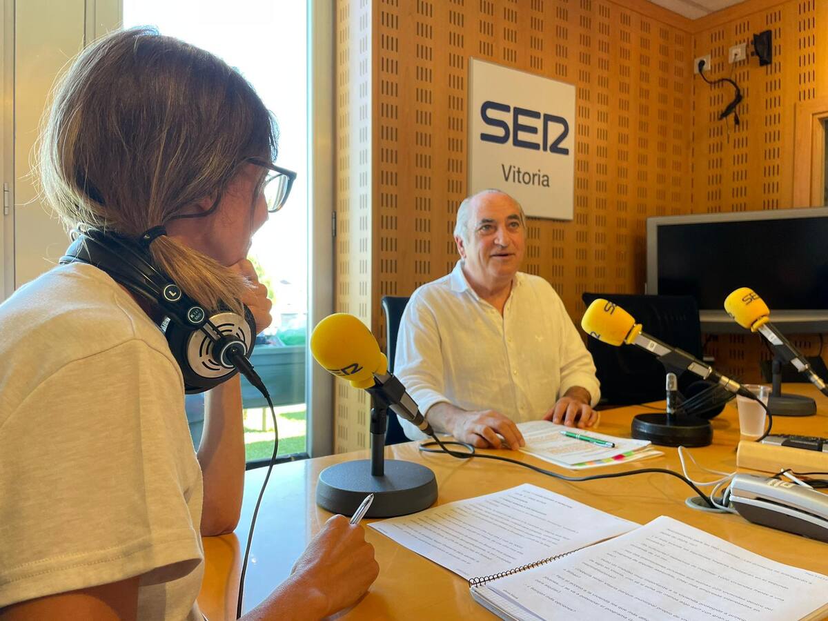 Entrevista a Iñaki Arriola; Consejero de Planificación Territorial, Vivienda y Transportes