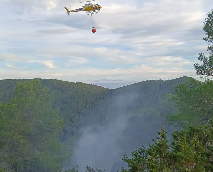 Tareas de extinción del incendio