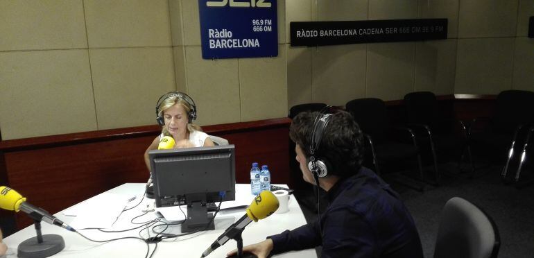 Dani Martín, junto a Gemma Nierga, en &#039;Hoy por hoy&#039;.