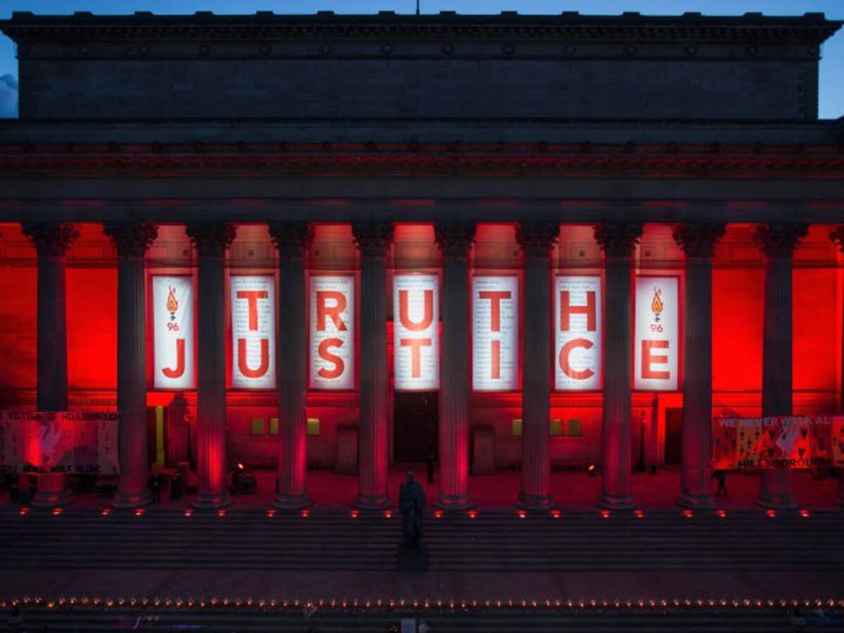 De AC/DC a You'll never walk alone