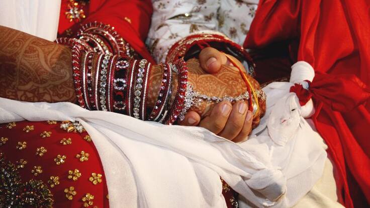 Le plantan en el altar por no saber sumar