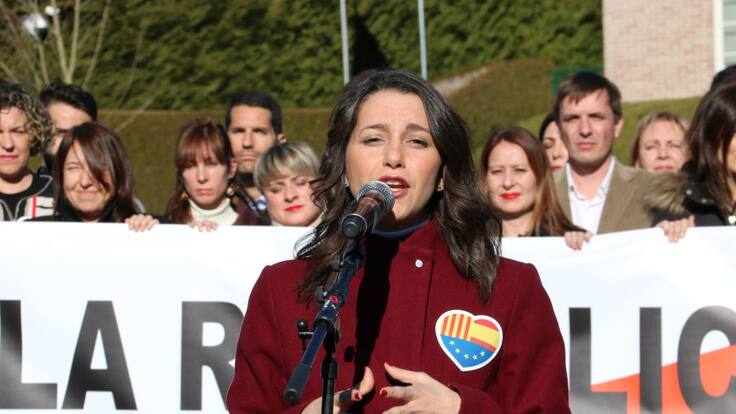 Inés Arrimadas evita pronunciarse sobre si su partido pactará con Vox