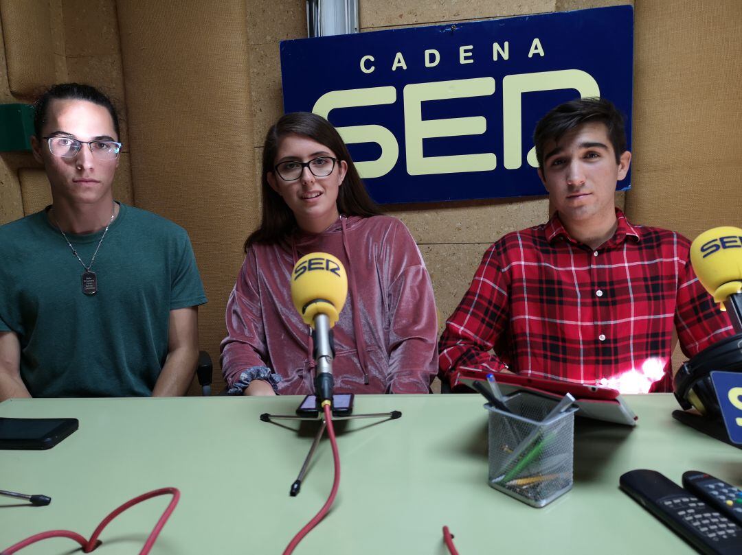 Francisco Gil, Paula García y Jaime Nevado (Unión Ecojoven) han estado en Hoy por Hoy