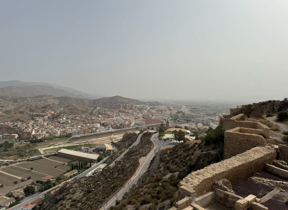 Lorca amanece con calidad del aire desfavorable por la calima .