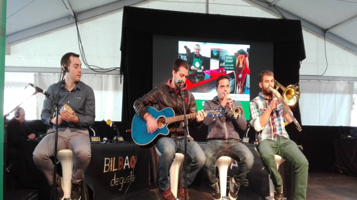 "Heldu da garaia" de 'ETS' en 'Ura Bere Bidean'