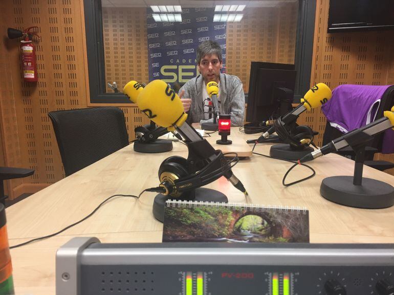 Javier Pinar en nuestro Hoy por Hoy hablando del certamen de poesía