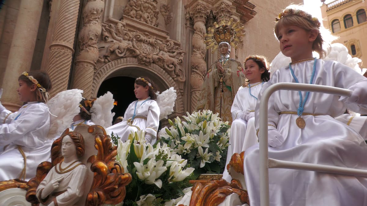 Elche pudo vivir con emoción la jornada festiva de la Venida de la Virgen