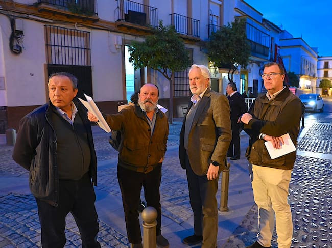 Encuentro de Agustín Muñoz con representantes vecinales de San Miguel