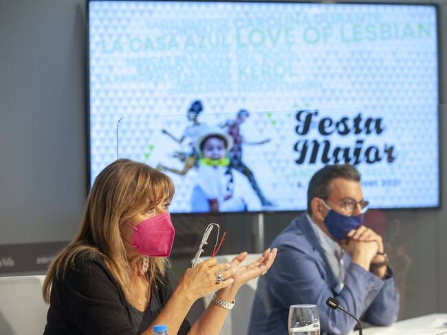 La cònsol major, COnxita Marsol, i el conseller de Cultura, Miquel Canturri