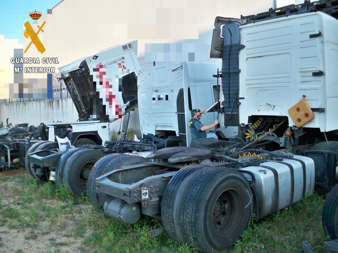 Imagen de las tres cabezas tractoras encontradas