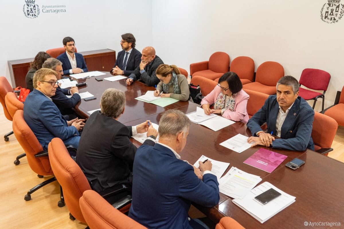 Reunión de la Comisión de Hacienda