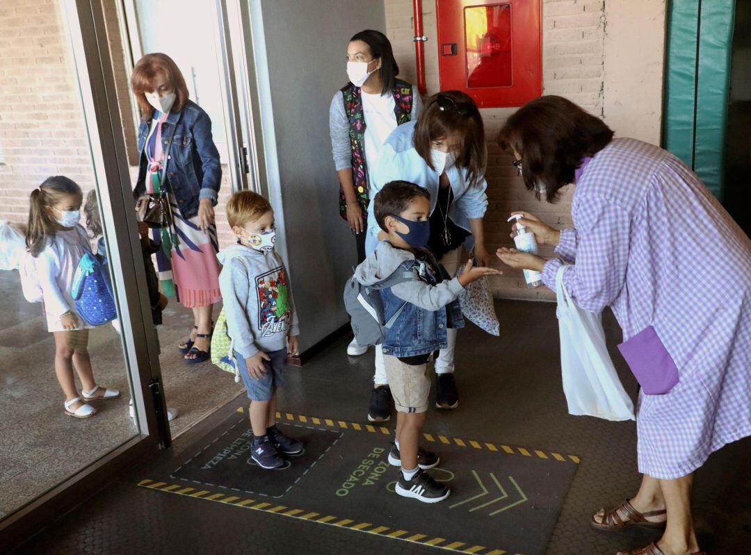 Los niños de Educación Infantil y Primaria comienzan este lunes las clases