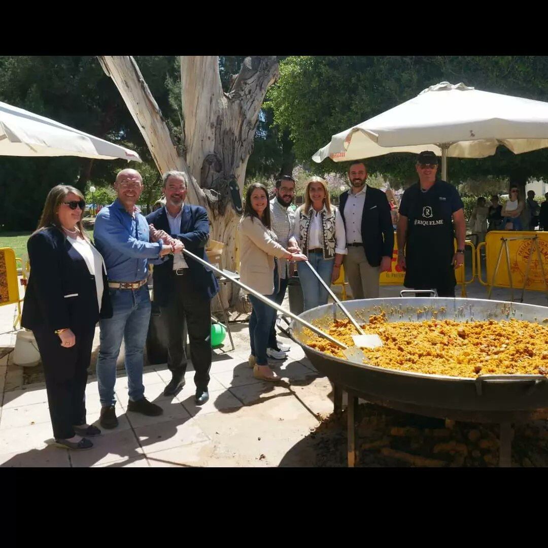 Julia Llopis participa en el acto de Vox Alicante