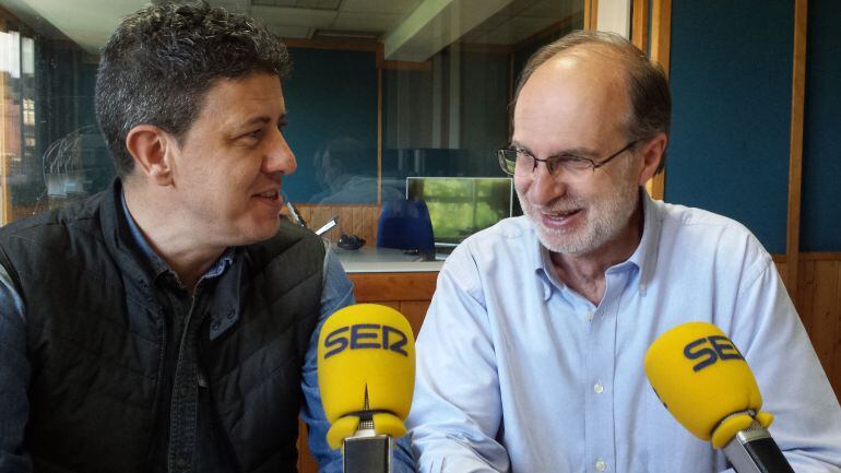 Francisco Sierra y José Antonio Cagigas, tertulianos de la Ventana de Cantabria 