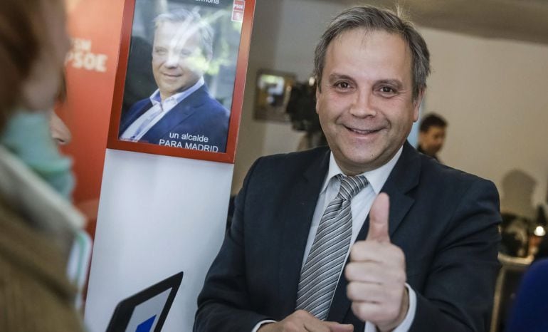 El candidato del PSOE al Ayuntamiento de Madrid, Antonio Miguel Carmona, se muestra muy positivo.