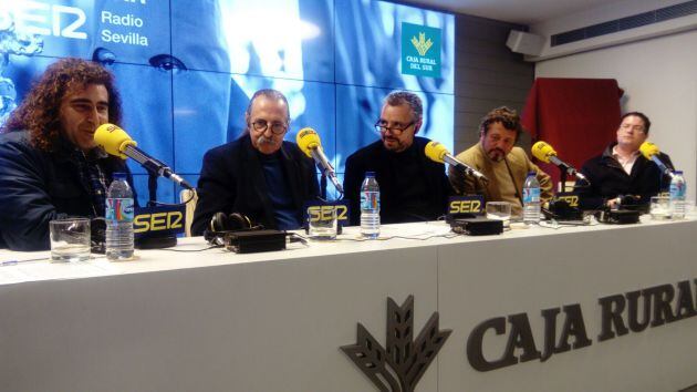 De izquierda a derecha, Carlos Ruiz, Pascual González, Paco García, Juani Calceteiro y Álex Hernández