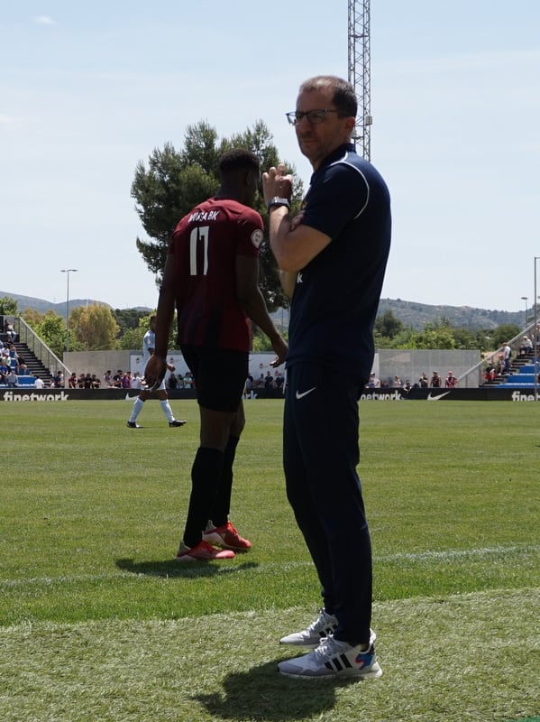 El Eldense aduce motivos disciplinarios para despedir a José Juan Romero